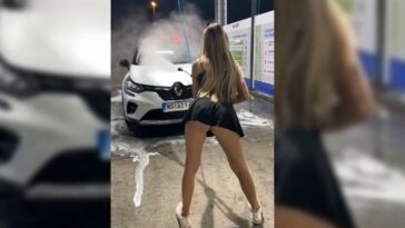 AndreinaSrb u perionici bez gaćica - onlyfans porno video