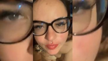 Slatka Seksi pušenje kurca