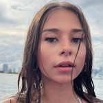 Onalyfans milionerka Sophie Rain angažoval telohranitelje